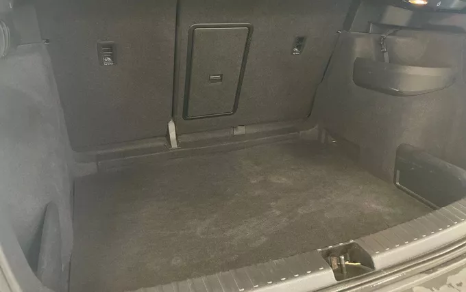 SKODA KAROQ 1.6 TDI 116 ch DSG7 Business extérieur trois quart arrière gauche 213362