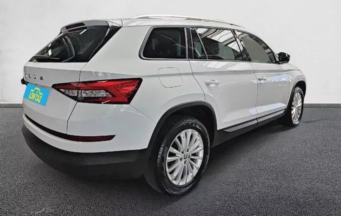 SKODA KODIAQ 1.5 TSI 150 ACT DSG7 7pl Edition extérieur trois quart arrière droit 213364