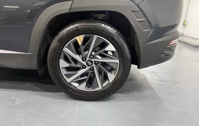 HYUNDAI TUCSON 1.6 T-GDI 150 Hybrid 48V iBVM Creative photo 9 14033