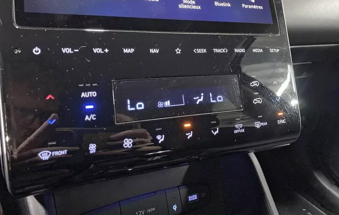 HYUNDAI TUCSON 1.6 T-GDI 150 Hybrid 48V iBVM Creative photo 14 14033