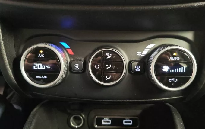 FIAT TIPO 1.6 Multijet 130 ch City photo 19 2132297