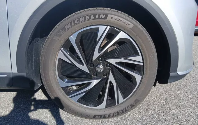 MG MGS6 EV 4WD Dual Motor Luxury photo 9 9490