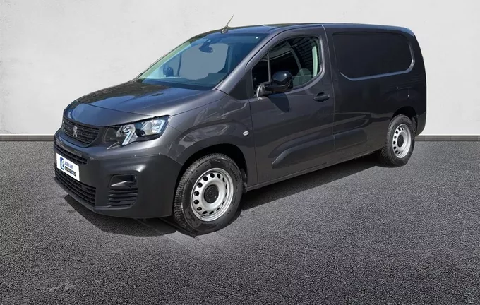 PEUGEOT PARTNER FOURGON XL 950 KG BLUEHDI 130 S&S EAT8 extérieur trois quart avant gauche 106209
