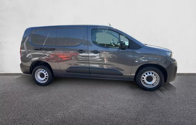 PEUGEOT PARTNER FOURGON XL 950 KG BLUEHDI 130 S&S EAT8 extérieur côté droit 106209