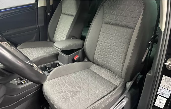 VOLKSWAGEN TIGUAN 2.0 TDI 150ch DSG7 Life Business extérieur trois quart arrière droit 2124406