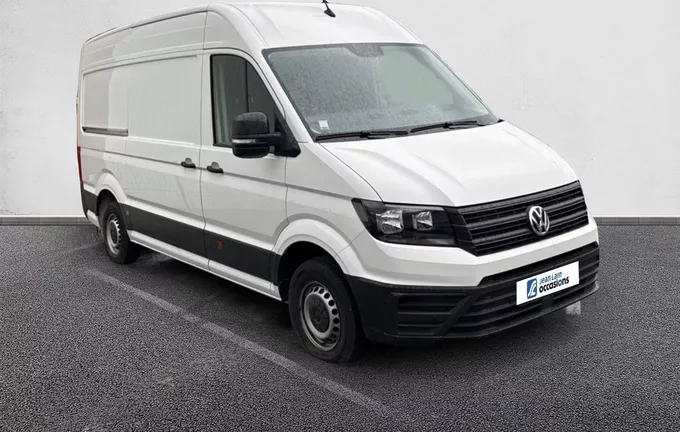 VOLKSWAGEN UTILITAIRES CRAFTER VAN 35 L3H3 2.0 TDI 140 CH BVA BUSINESS LINE extérieur trois quart avant droit 106214