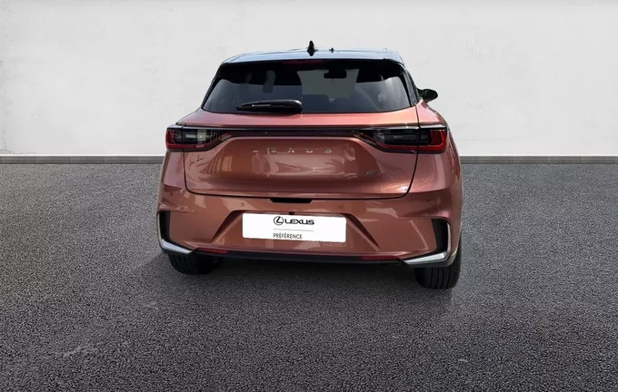 LEXUS LBX 2WD Cool extérieur arrière 1103382
