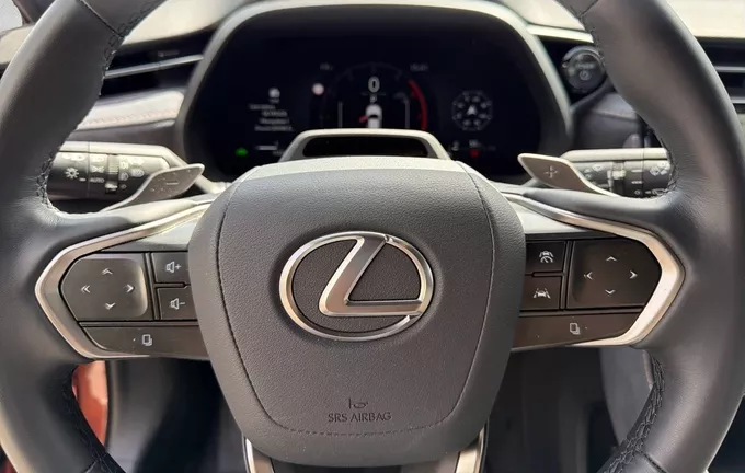 LEXUS LBX 2WD Cool photo 12 1103382