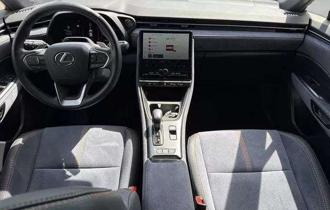 LEXUS LBX 2WD Cool photo 18 1103382