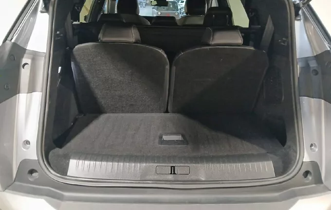 PEUGEOT 5008 Hybrid 145 e-DCS6 Allure extérieur arrière 944197