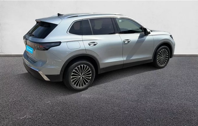 VOLKSWAGEN TIGUAN 1.5 eTSI 150ch DSG7 Elegance extérieur avant 7526