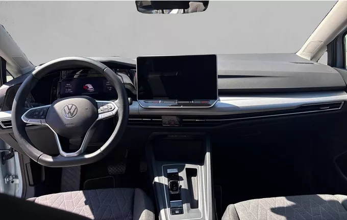 VOLKSWAGEN GOLF SW 1.5 eTSI EVO2 116 DSG7 Life Plus extérieur trois quart avant droit 2130407