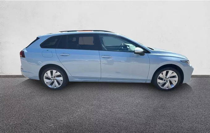 VOLKSWAGEN GOLF SW 1.5 eTSI EVO2 116 DSG7 Life Plus extérieur côté droit 2130407