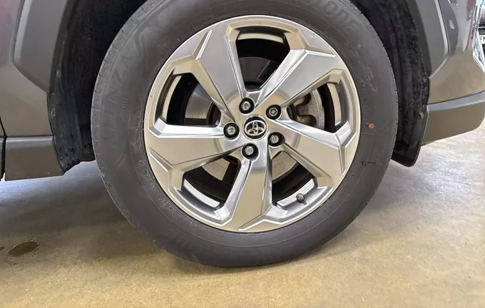 TOYOTA RAV4 Hybride 222 ch AWD-i Lounge photo 9 213410