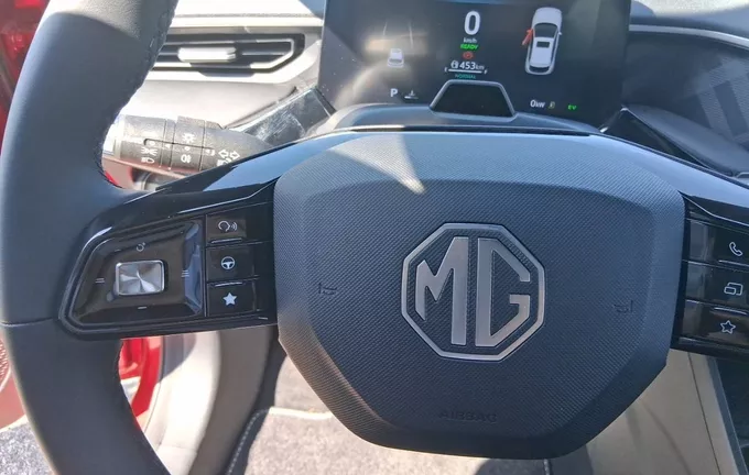 MG MG3 1.5 L Hybrid+ 195 ch Luxury photo 17 8201