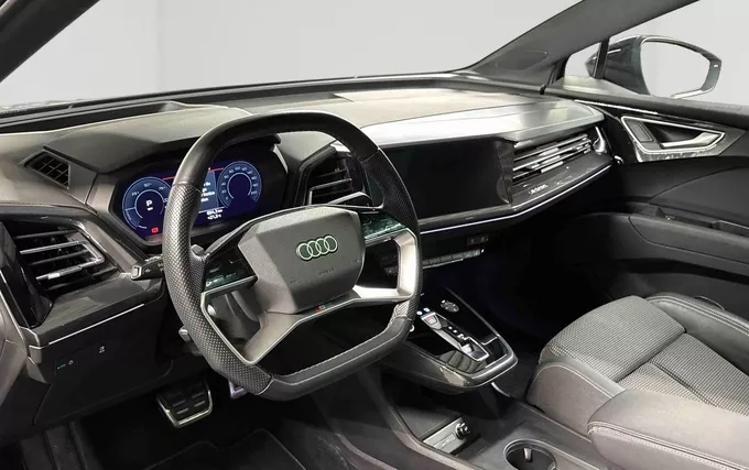AUDI Q4 E-TRON Sportback 40 204 ch 82 kWh S line photo 18 2132398