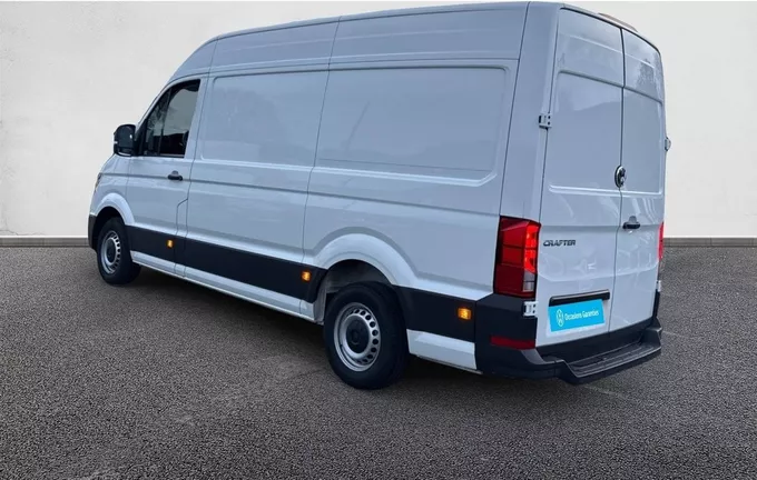 VOLKSWAGEN UTILITAIRES CRAFTER VAN 35 L3H3 2.0 TDI 140 CH BVA BUSINESS extérieur trois quart avant droit 106198