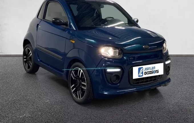 LIGIER MICROCAR DUE DUE MUST extérieur trois quart avant droit 1023