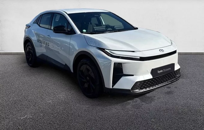 TOYOTA C-HR+ ELECTRIQUE C-HR+ Grande Autonomie 77 kWh Design extérieur trois quart avant droit 116384