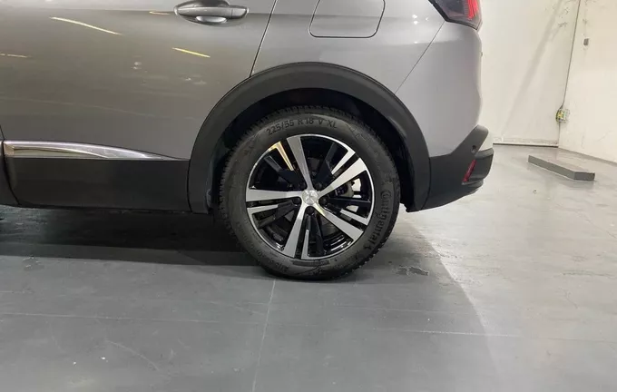 PEUGEOT 3008 Hybrid 225 e-EAT8 GT photo 9 2130645