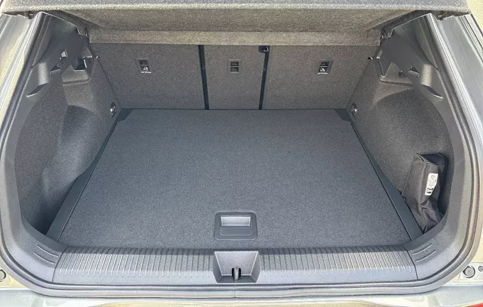 VOLKSWAGEN T-ROC 1.5 eTSI EVO2 Hybrid 150 ch DSG7 R-Line photo 10 5290