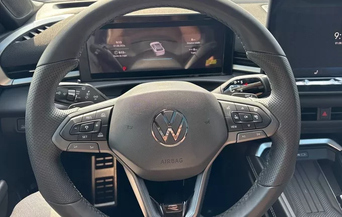 VOLKSWAGEN T-ROC 1.5 eTSI EVO2 Hybrid 150 ch DSG7 R-Line photo 12 5290