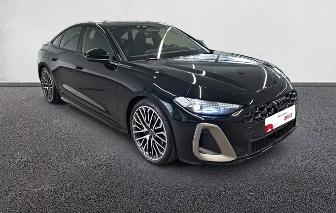 AUDI A5 TFSI 204 ch S tronic 7 Quattro S line extérieur trois quart avant droit 2123342