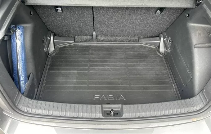 SKODA FABIA 1.0 TSI 95 ch BVM5 Monte-Carlo photo 10 2130707