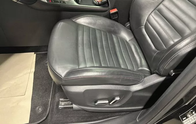 MG EHS 1.5T GDI PHEV Luxury photo 19 601090