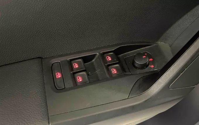 SEAT ARONA 1.0 TSI 95 ch Start/Stop BVM5 Copa photo 17 2132778