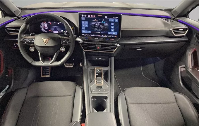 CUPRA FORMENTOR 1.5 eTSI Hybrid 150 ch DSG7 V extérieur trois quart avant droit 2128151