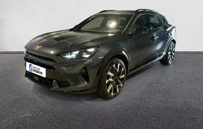 CUPRA FORMENTOR 1.4 e-HYBRID 204 ch DSG6 V extérieur trois quart avant gauche 2128423