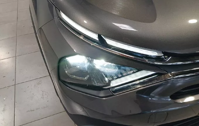 CITROEN C4 e-C4 136 ch Automatique Feel Pack photo 17 945397