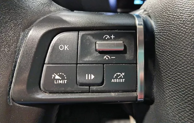 CITROEN C4 e-C4 136 ch Automatique Feel Pack photo 20 945397