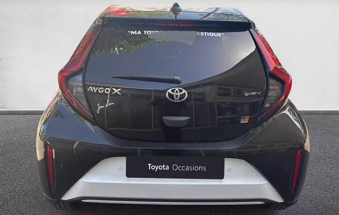 TOYOTA AYGO X Hybride 116h GR Sport extérieur arrière 99482