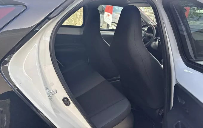 TOYOTA AYGO X Hybride 116h GR Sport photo 17 99482