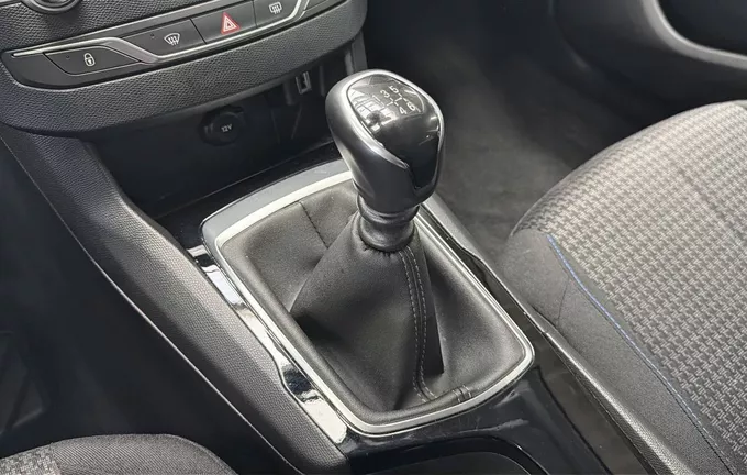 PEUGEOT 308 SW PureTech 110ch S&S BVM6 Style photo 13 2128399