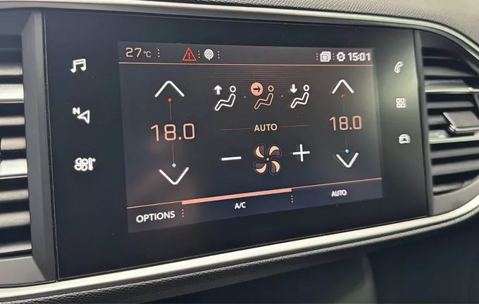 PEUGEOT 308 SW PureTech 110ch S&S BVM6 Style photo 14 2128399
