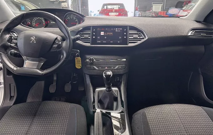 PEUGEOT 308 SW PureTech 110ch S&S BVM6 Style photo 18 2128399