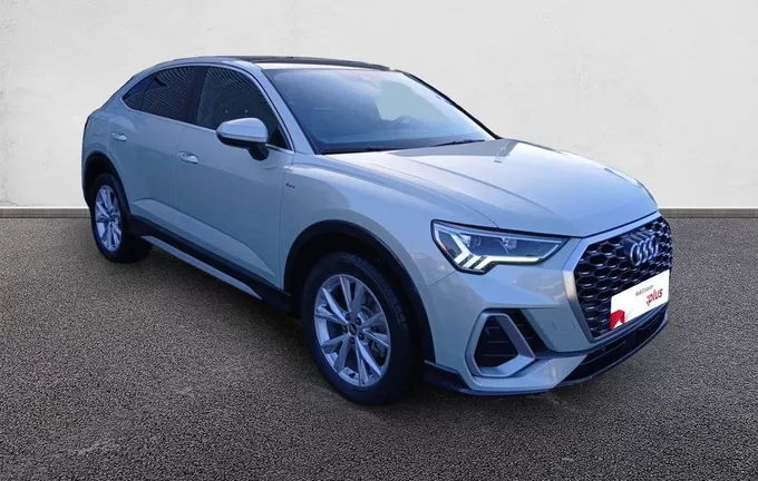 AUDI Q3 Sportback 35 TFSI 150 ch S line extérieur trois quart avant droit 2124258