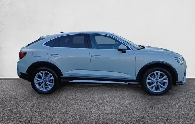 AUDI Q3 Sportback 35 TFSI 150 ch S line extérieur côté droit 2124258