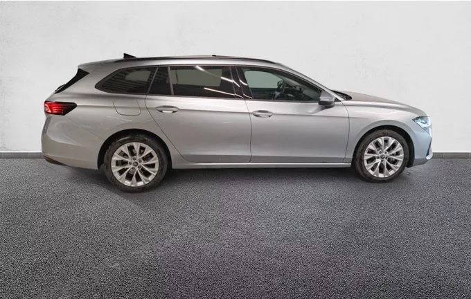 SKODA SUPERB Combi 1.5 TSI 204 ch PHEV DSG6 Selection extérieur côté droit 2129895