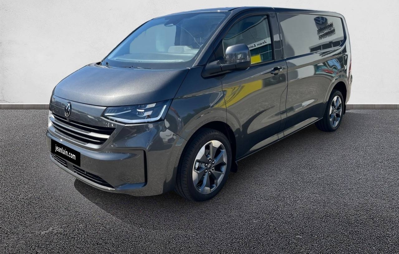 VOLKSWAGEN UTILITAIRES TRANSPORTER VAN