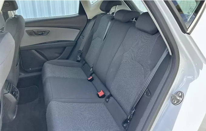 SEAT LEON 1.6 TDI 115 Start/Stop BVM5 Style extérieur arrière 213062