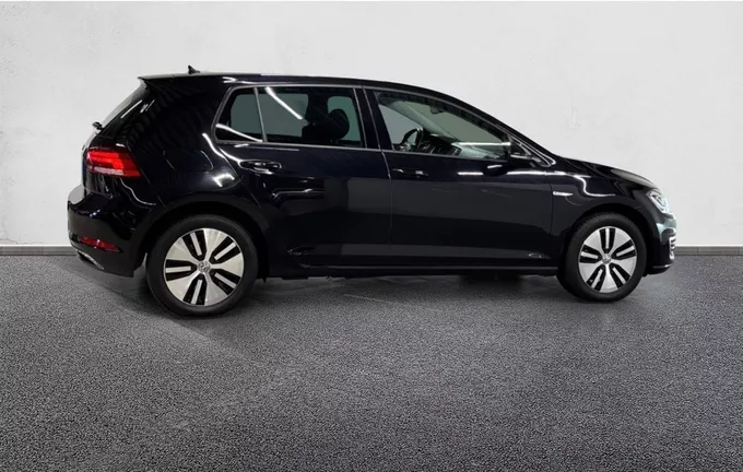 VOLKSWAGEN GOLF E-Golf 136 Electrique extérieur côté droit 2130608