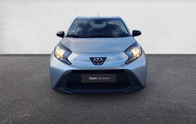 TOYOTA AYGO X 1.0 VVT-i 72 Dynamic extérieur avant 1102781