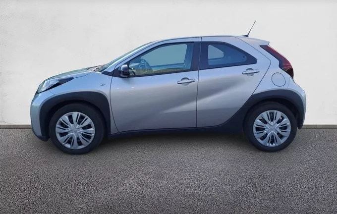 TOYOTA AYGO X 1.0 VVT-i 72 Dynamic extérieur côté gauche 1102781