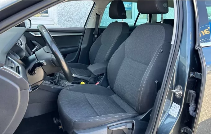 SKODA OCTAVIA Combi 1.0 TSI 116 ch Edition extérieur trois quart arrière droit 213027