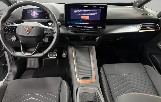 CUPRA BORN 230 ch - Batterie XL extérieur trois quart avant droit 2130469
