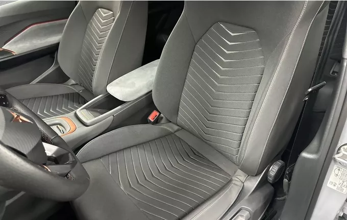 CUPRA BORN 230 ch - Batterie XL extérieur trois quart arrière droit 2130469